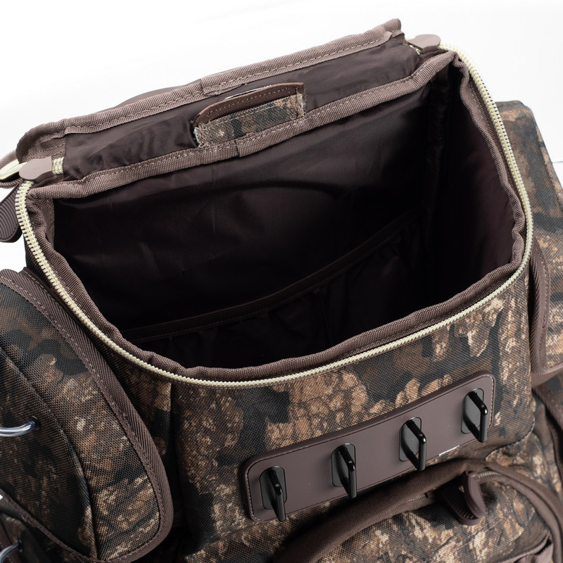 Dr. Duck FlyZone Backpack in Realtree Timber Color